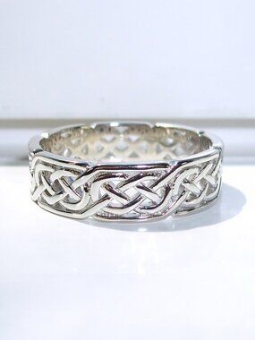 925 STERLING SILVER Celtic Irish Endless Knot Band Ring